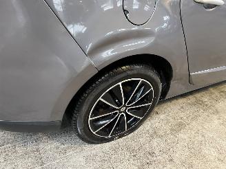 Renault Scenic Grand Scénic 2.0 Bose 140 PK! Automaat picture 10