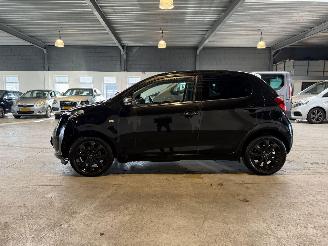 Citroën C1 1.0 VTi Shine picture 2