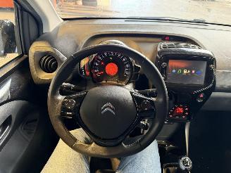 Citroën C1 1.0 VTi Shine picture 21