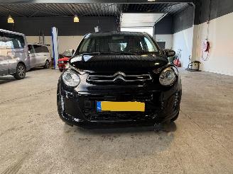 Citroën C1 1.0 VTi Shine picture 8