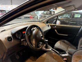 Peugeot 308 1.6 HDiF Millesim 200 NL NAP! picture 16