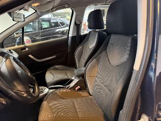 Peugeot 308 1.6 HDiF Millesim 200 NL NAP! picture 15