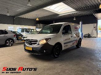 krockskadad bil bedrijf Mercedes Citan 109 CDI BlueEFFICIENCY NAP! 2020/4