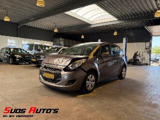 Schadeauto Hyundai Ix20 1.6i i-Vision 103.000 Automaat 2013/6