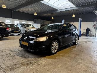 Coche accidentado Volkswagen Golf 1.2 TSI Highline 2013/1