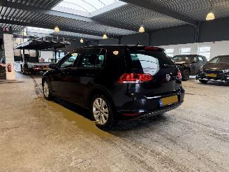 Volkswagen Golf 1.2 TSI Highline picture 3