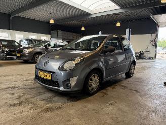 skadebil auto Renault Twingo 1.2-16V Dynamique 2008/10