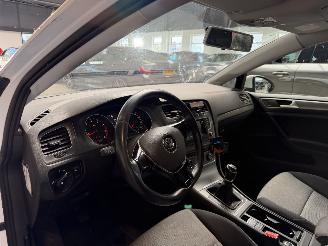 Volkswagen Golf 1.2 TSI Trendline picture 16