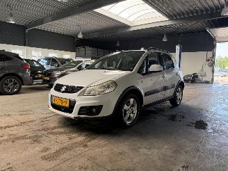 Schadeauto Suzuki SX4 1.6 Exclusive Automaat 2011/11