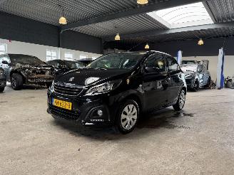 Damaged car Peugeot 108 1.0 e-VTi Active TOP! 2018/12