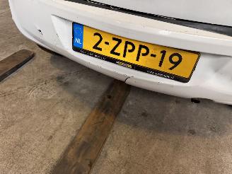 Opel Agila 1.0 Berlin picture 12