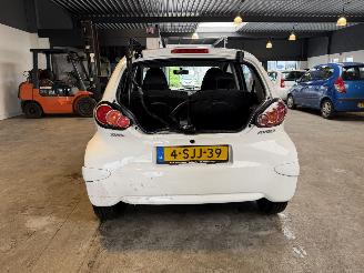 Toyota Aygo 1.0 VVT-i Now NAP! picture 4