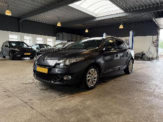 Damaged car Renault Mégane 1.2 TCe 2013/9
