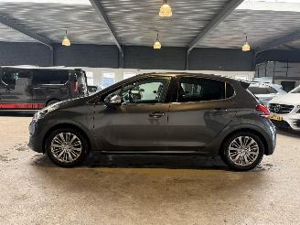 Peugeot 208 1.2 PureTech Allure 1e Eigenaar! picture 2