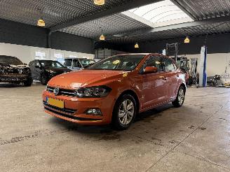 Damaged car Volkswagen Polo 1.0 TSI Comfort 126.000 NAP! 2020/3