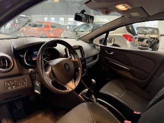 Renault Clio Estate 0.9 TCe Night&Day picture 18