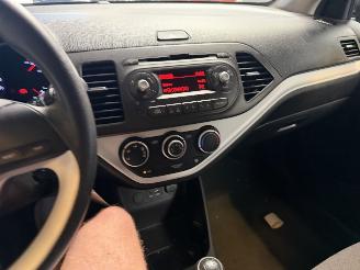 Kia Picanto 1.0 CVVT EcoDynamics NAP! picture 23