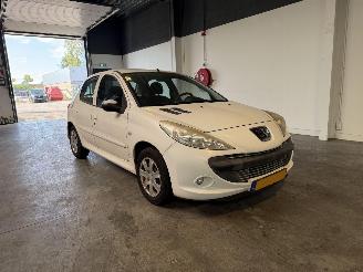 Peugeot 206+ 1.4 XS picture 7