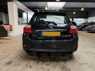 Toyota Auris 1.8 Full Hybrid Dynamic picture 4