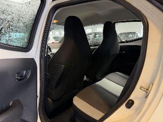 Toyota Aygo 1.0 VVT-i x-play NAP! picture 12
