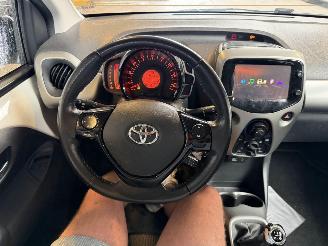 Toyota Aygo 1.0 VVT-i x-play NAP! picture 21