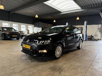 damaged passenger cars Volkswagen Polo 1.2 TSI Comfortline NAP! 2015/1