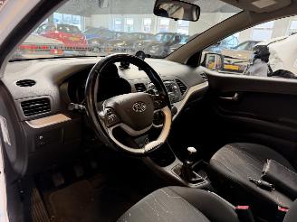 Kia Picanto 1.0 CVVT Design Edition NAP! picture 26