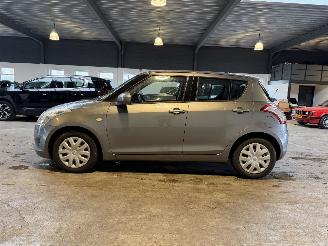 Suzuki Swift 1.2 Comfort EASSS picture 2