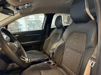 Renault Captur 1.6 E-Tech Plug-in Hybrid 160 Techno picture 16