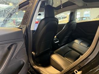 Tesla Model 3 Long Range Dual Motor AWD picture 14