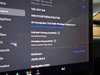Tesla Model 3 Long Range Dual Motor AWD picture 26
