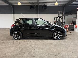 Peugeot 208 1.2 PureTech Active picture 6