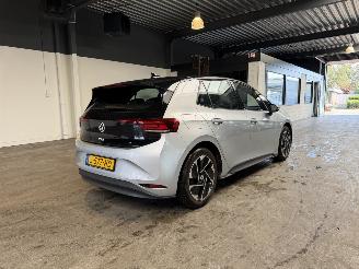Volkswagen ID.3 Life 58 kWh 122.000 picture 5