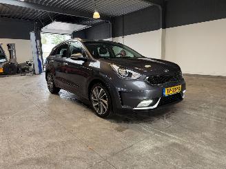 Kia Niro 1.6 GDi Hybrid Design Edition picture 7