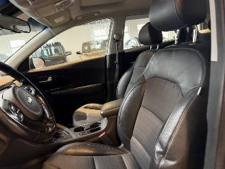 Kia Niro 1.6 GDi Hybrid Design Edition picture 17