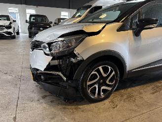 Renault Captur 1.2 TCe 120 EDC picture 12