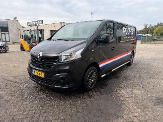 krockskadad bil bedrijf Renault Trafic 1.6 dCi T29 L2H1 DC Formula Edition 2018/6
