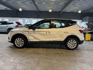Seat Arona 1.0 TSI Xcellence Business Intense picture 2