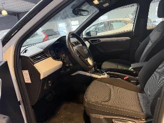 Seat Arona 1.0 TSI Xcellence Business Intense picture 17