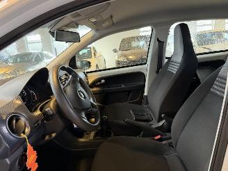 Volkswagen Up! 1.0 BMT move up! picture 20