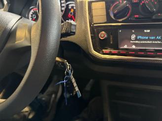 Volkswagen Up! 1.0 BMT move up! picture 25
