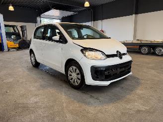 Volkswagen Up! 1.0 BMT move up! picture 7
