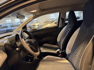 Peugeot 108 1.0 e-VTi Active TOP! picture 17