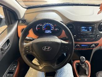 Hyundai I-10 1.0i i-Motion Comfort picture 21