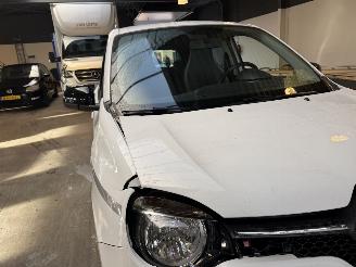 Renault Twingo 1.0 SCe picture 11