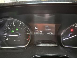 Peugeot 208 1.2 PureTech Blue Lion picture 24