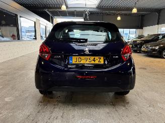 Peugeot 208 1.2 PureTech Blue Lion picture 4