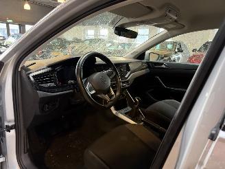 Volkswagen Polo 1.0 TSI Life picture 17