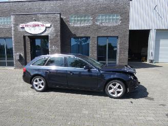 damaged passenger cars Audi A4 Avant 1.8 TFSI BUSINESS EDITION 2014/10