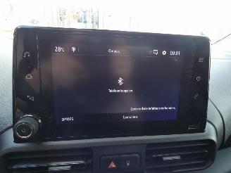 Opel Combo 1.5D picture 22